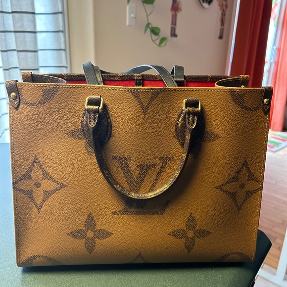 Louis Vuitton On The Go MM - Picture 1 of 4